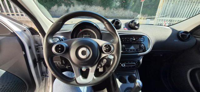 SMART ForFour 70 1.0 Passion