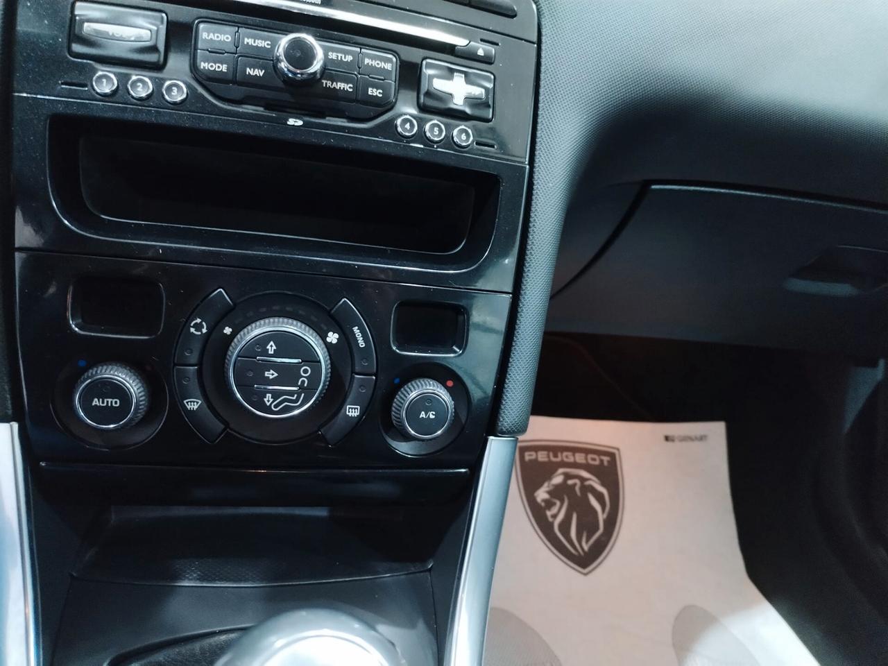 Peugeot 308 1.6 VTi 120CV CC Tecno