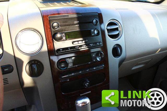 FORD F 150 CREW CAB 5.4 V8 4X4 KING RANCH