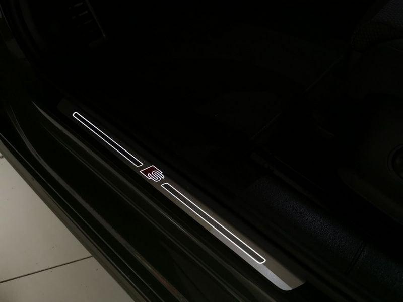 Audi A4 Avant 40 2.0 tdi mhev S line edition 204cv s-tronic