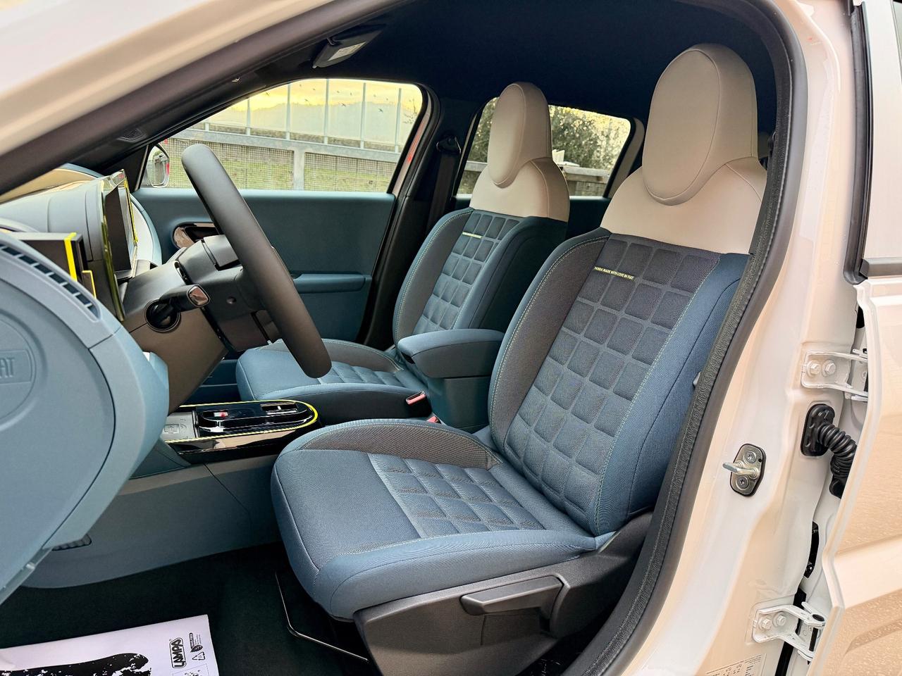 Fiat Grande Panda 1.2 Hybrid - NEO PATENTATI OK