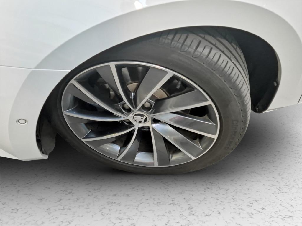 Skoda Superb 2.0 tdi Laurin&Klement 190cv dsg