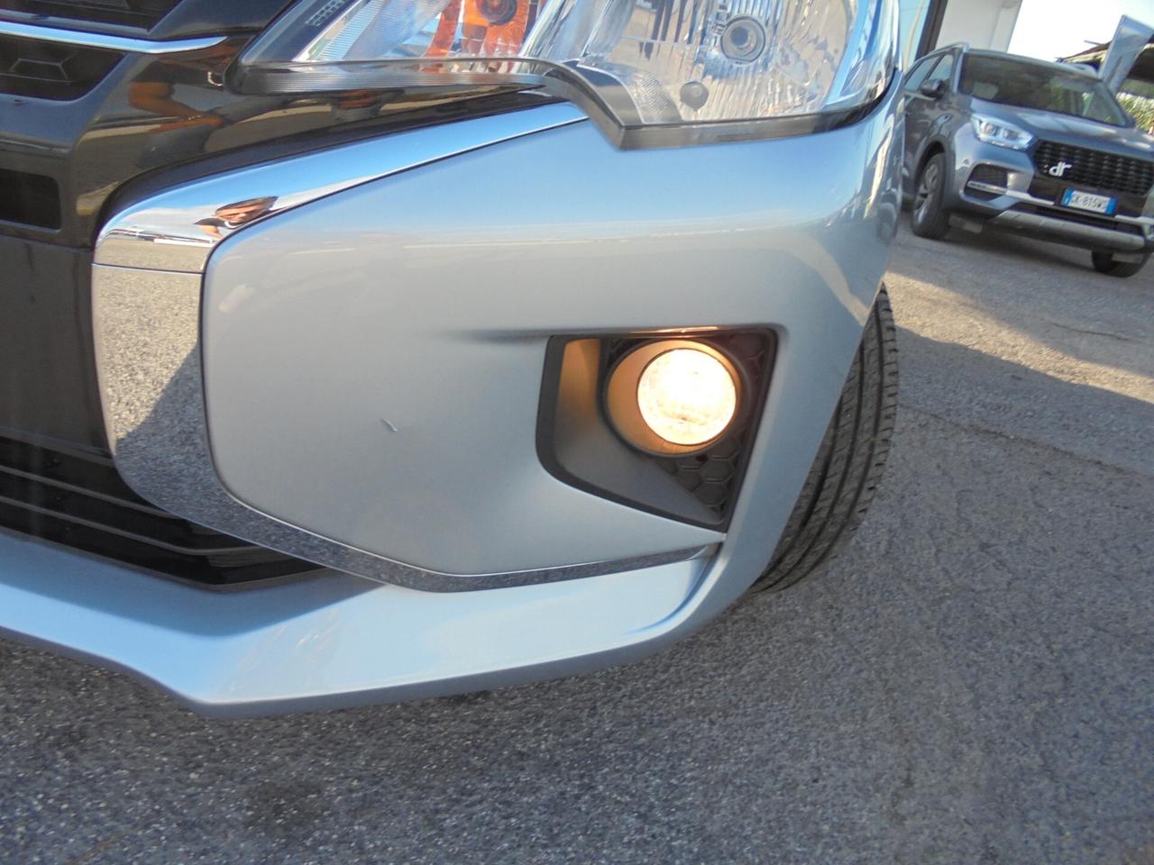 Mitsubishi Space Star 1.2 Intense SDA