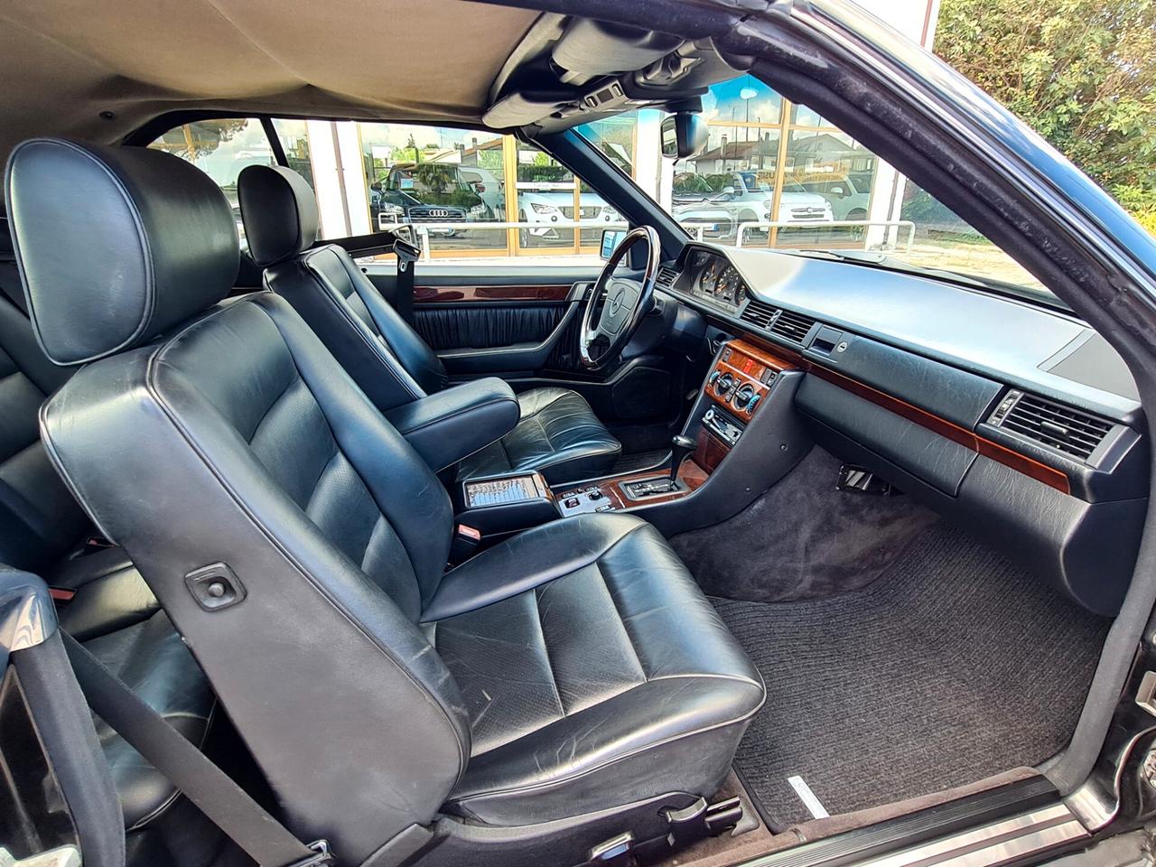 Mercedes-benz E 200 Cabrio Sportline Automatica