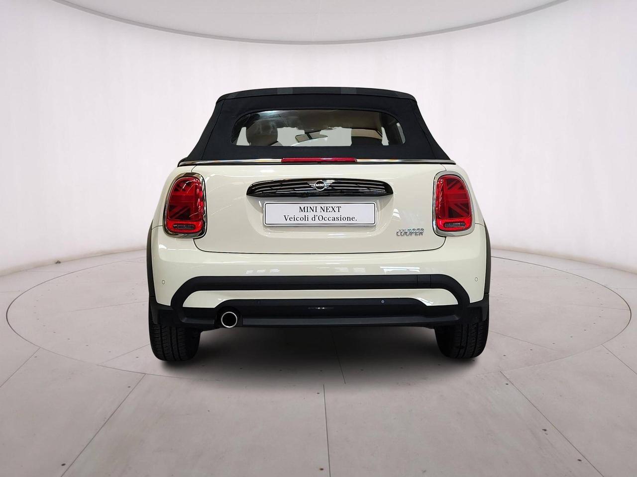 MINI Cabrio Cooper Essential