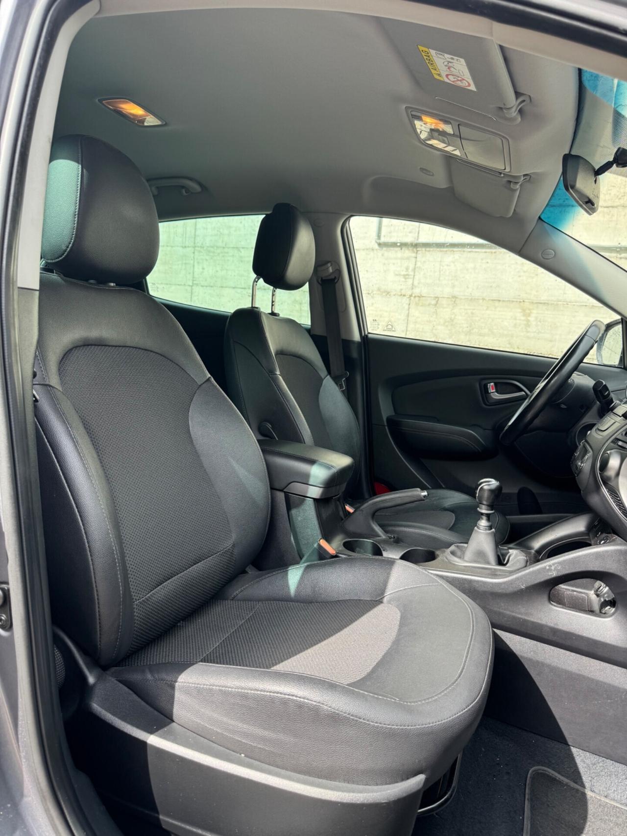 Hyundai ix35 1.7 CRDi 2WD Xpossible – 78.000 km – Grigio