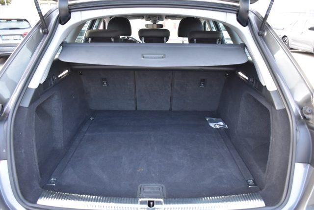 AUDI A4 Avant 35 TFSI S tronic Business *NAVIGATORE*