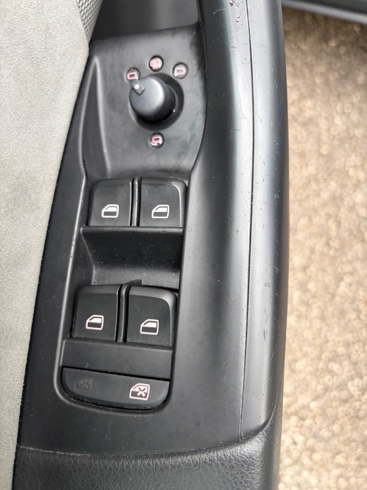 AUDI Q3 2.0 TDI QUATTRO S TRONIC SPORT "UNICA"