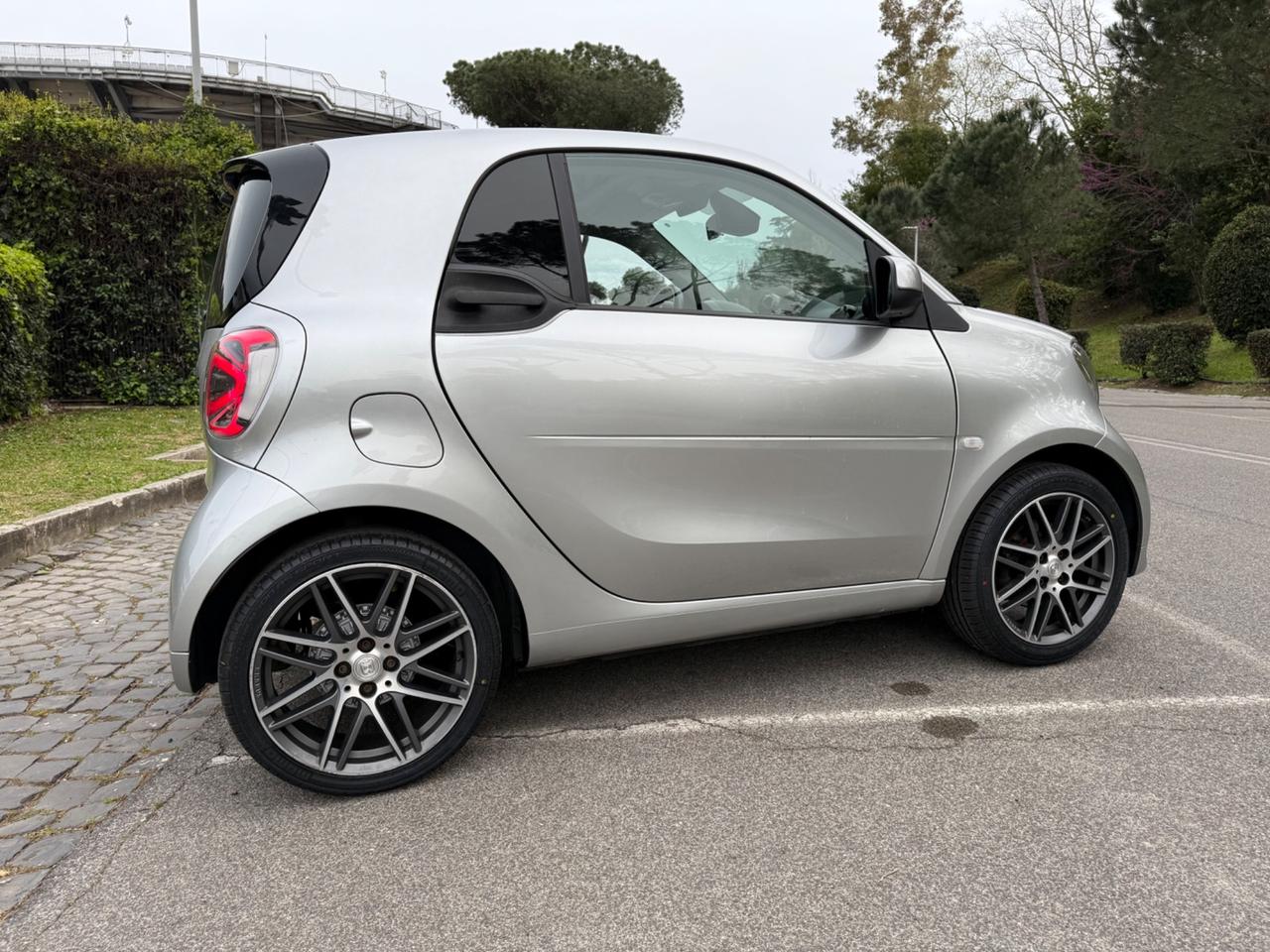 Smart fortwo Brabus 109cv Xclusive