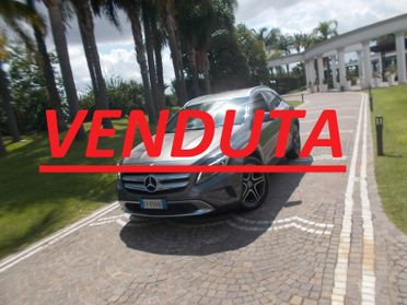 Mercedes-Benz GLA 200d Aut. *FULL OPT.* da VETRINA