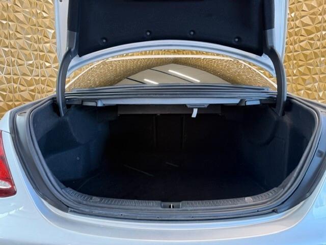 Mercedes-benz E 220 d Auto Business Sport
