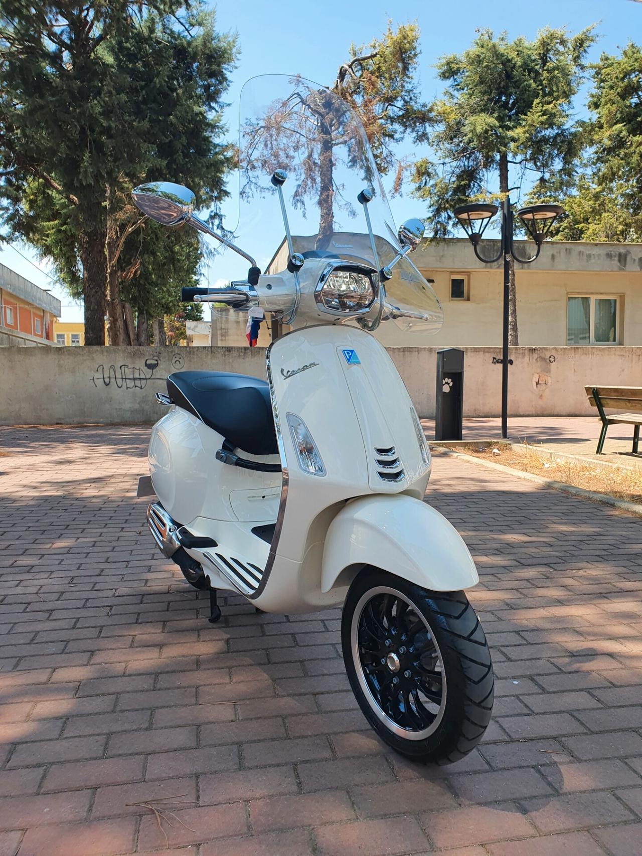 Piaggio Vespa 50 Sprint