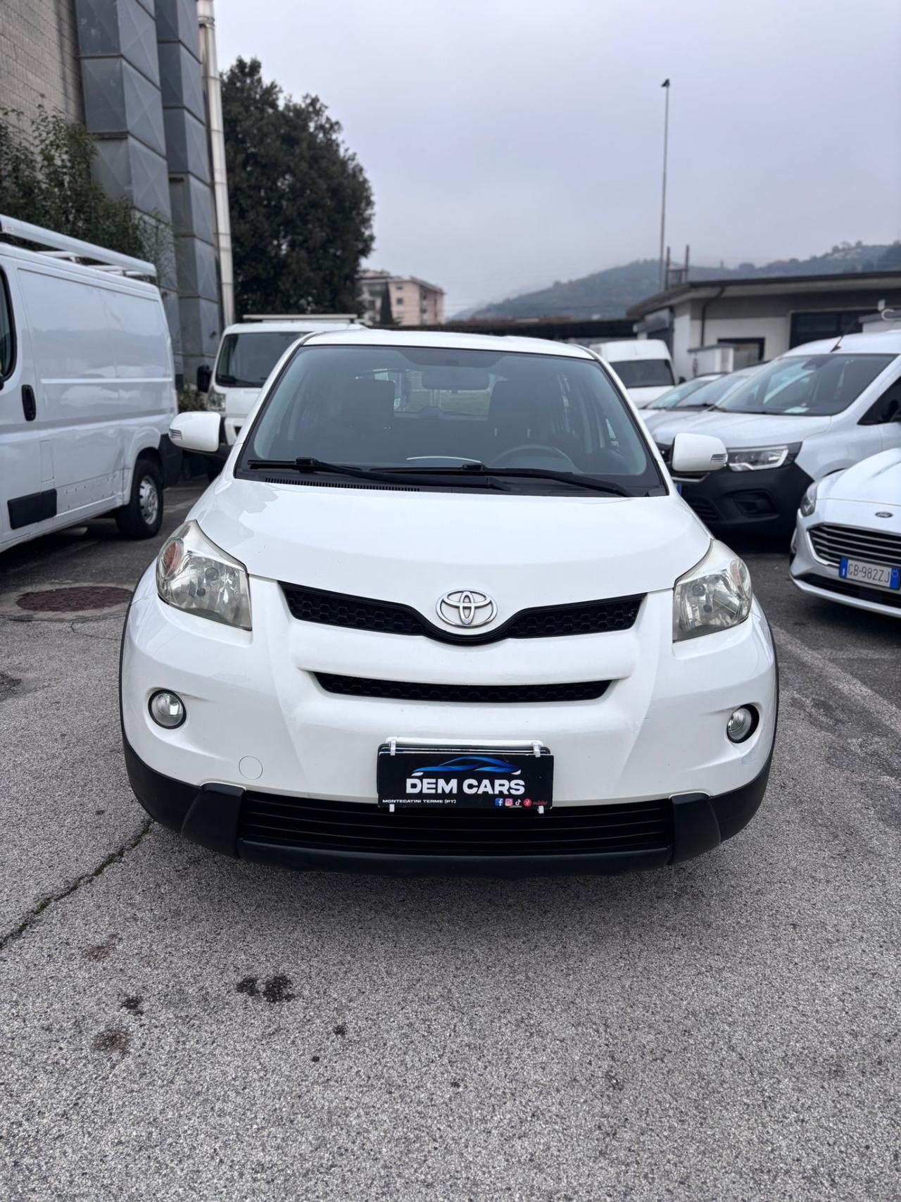 Toyota Urban Cruiser 1.4 D-4D AWD Luxury