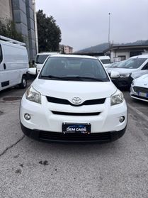 Toyota Urban Cruiser 1.4 D-4D AWD Luxury