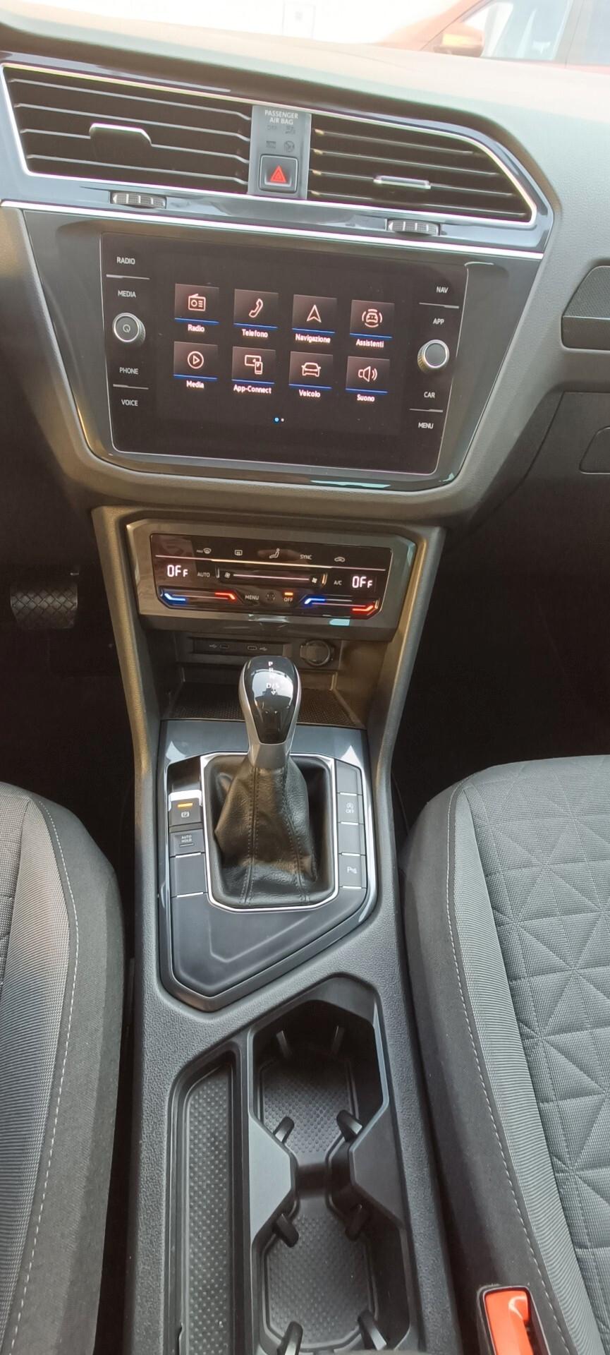 Volkswagen Tiguan 2.0 TDI 150 CV SCR DSG R-Line