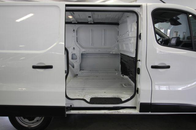 RENAULT Trafic T27 2.0 dCi 130CV PC-TN Furgone Ice + IVA 22%