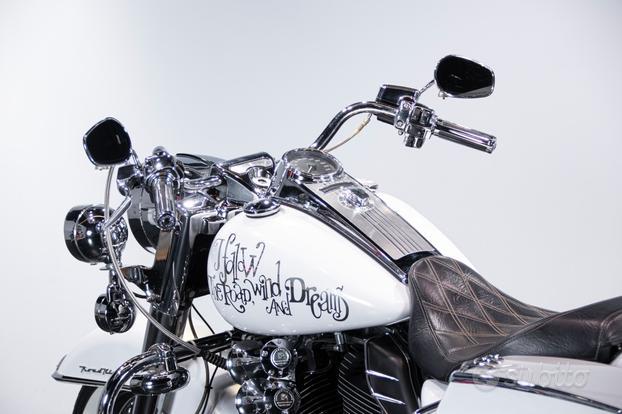 Harley-davidson Road King Classic - 2010
