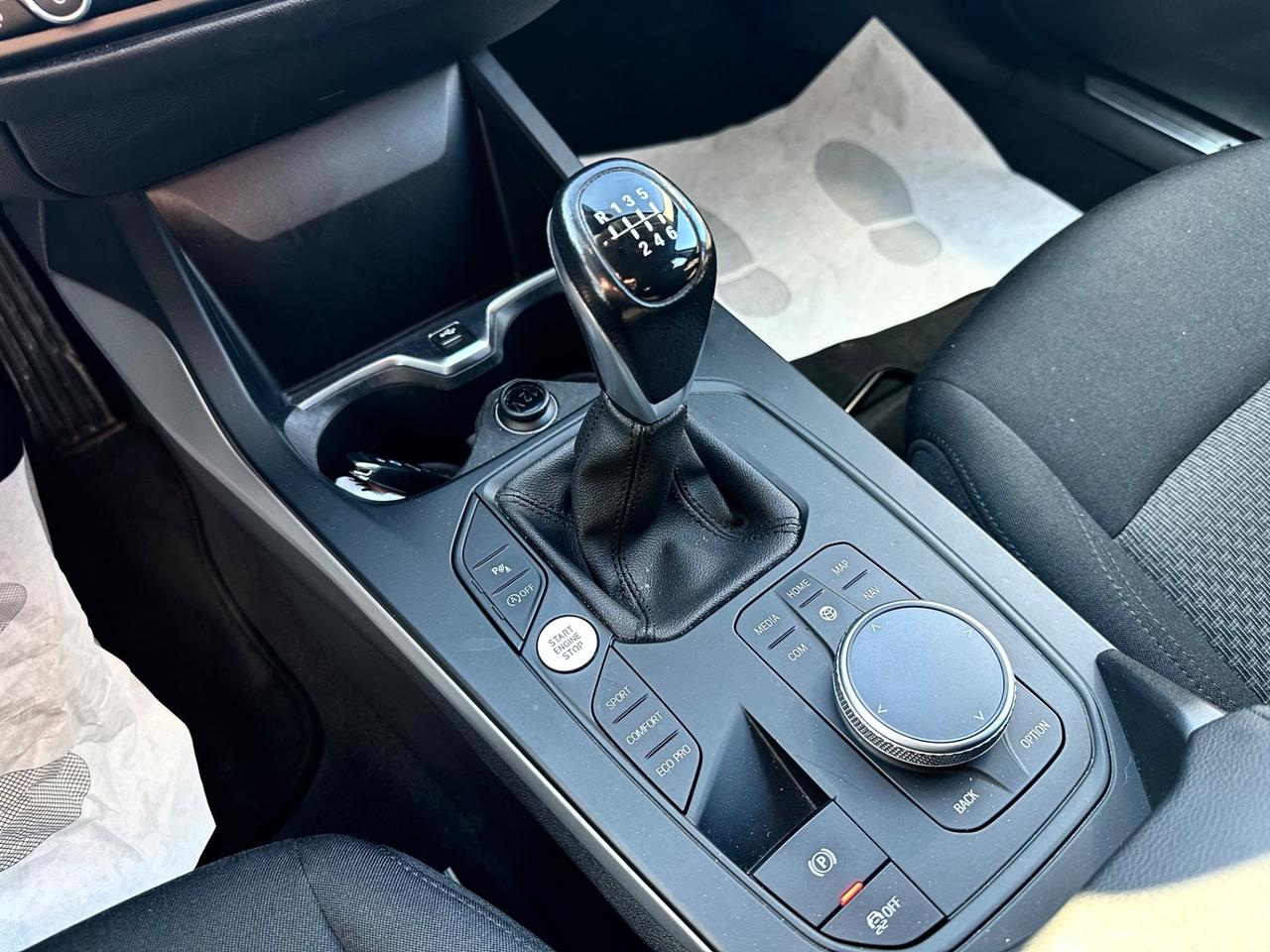 BMW Serie 1 f40 116d Business Advantage