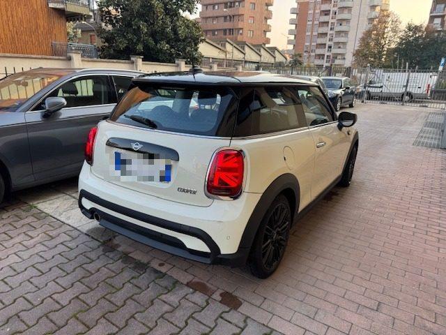 MINI Cooper 1.5 Cooper Yours Premium Mid Package auto