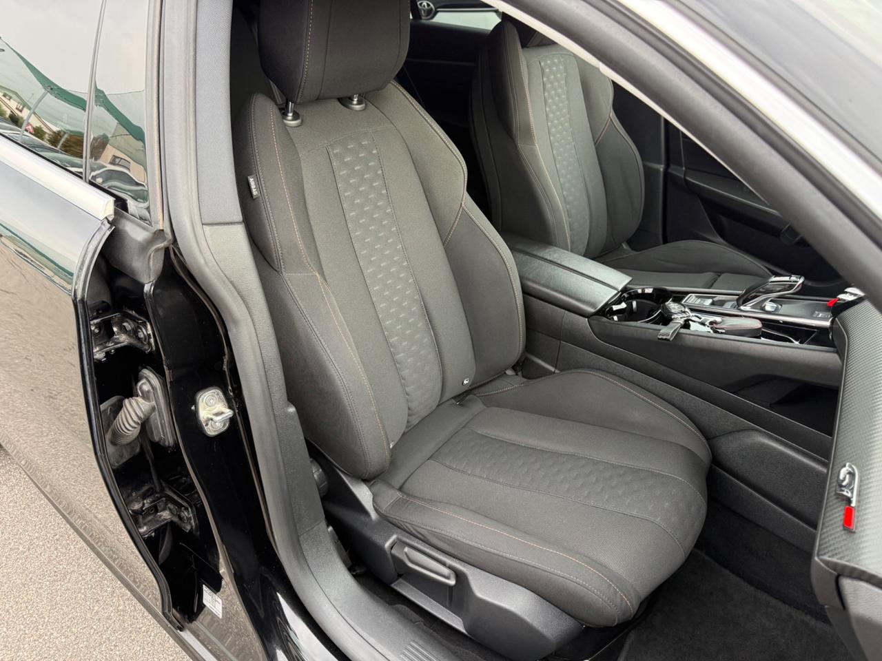 Peugeot 508 BlueHDi 160 Stop&Start EAT8 SW Business