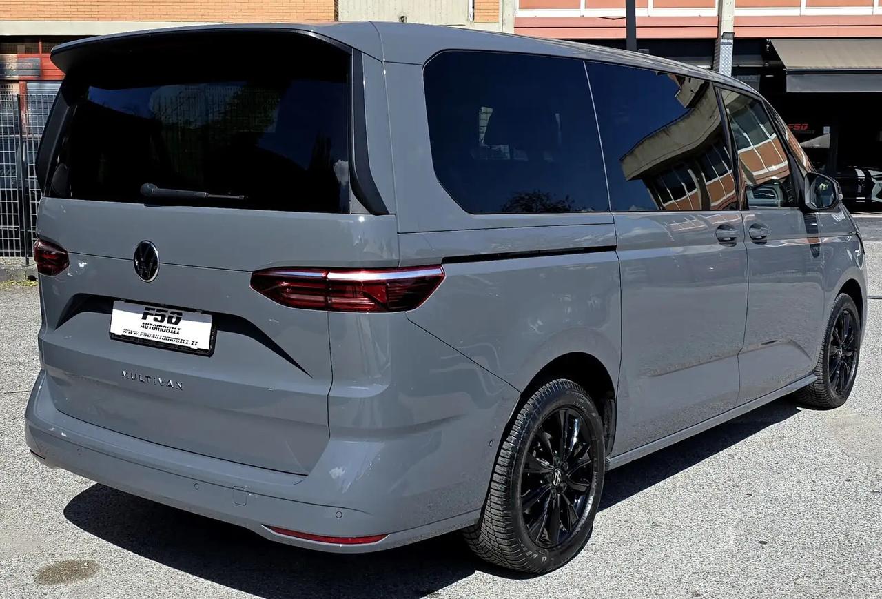 Volkswagen Multivan Volkswagen T7 Multivan 2.0 tdi Style 150cv dsg 7p.ti Tetto panoramico