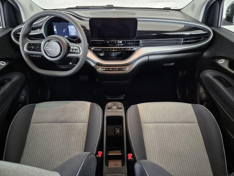 FIAT 500 IV 2020 500e 42 kWh La Prima