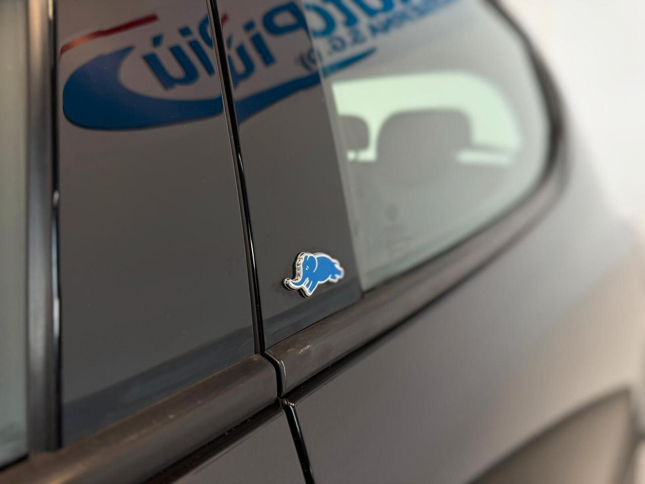 Lancia Ypsilon 1.2 69 CV 5 porte S&S Platinum 5 p.ti