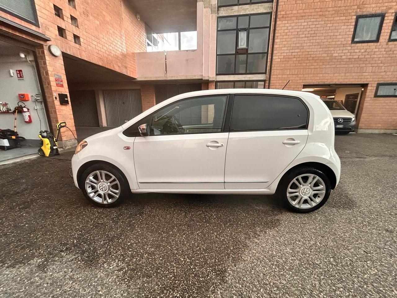 Volkswagen up! 1.0 5p. eco move BlueMotion Technology