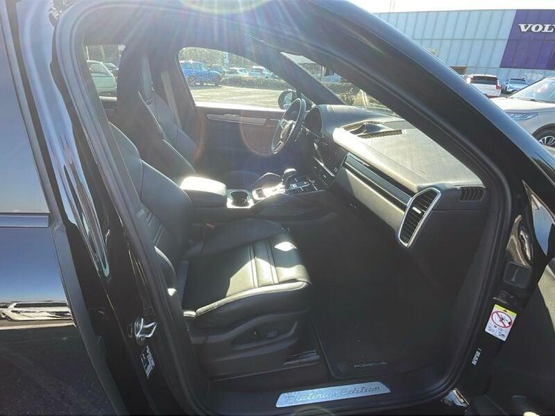 Porsche Cayenne Coupè 3.0 V6 E-Hybrid