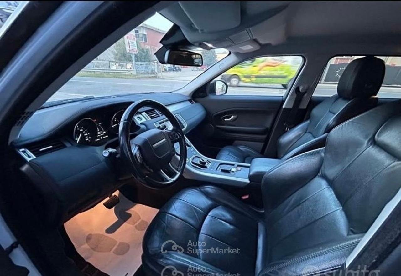 Land Rover Range Evoque 2.0 TD4 180 CV 5p. Pure