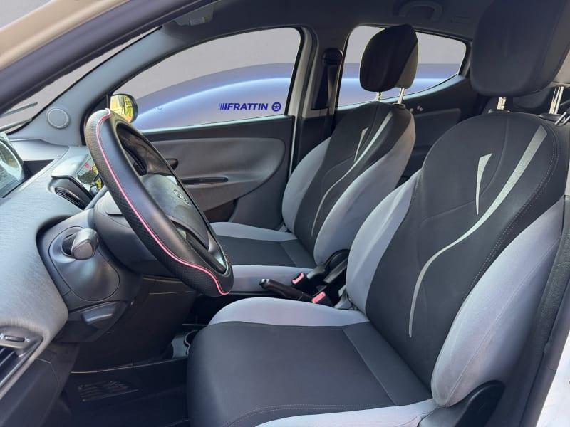 LANCIA YPSILON 1.2 69 CV 5 PORTE GPL E