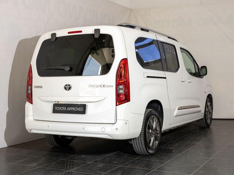 Toyota Proace City Verso 1.5D 130 CV S&S Long D Lounge