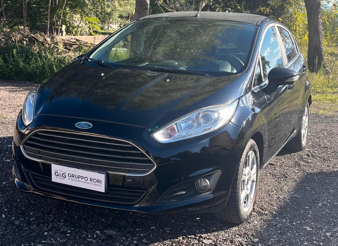 Ford Fiesta Plus 1.5 TDCi 75CV 5 porte