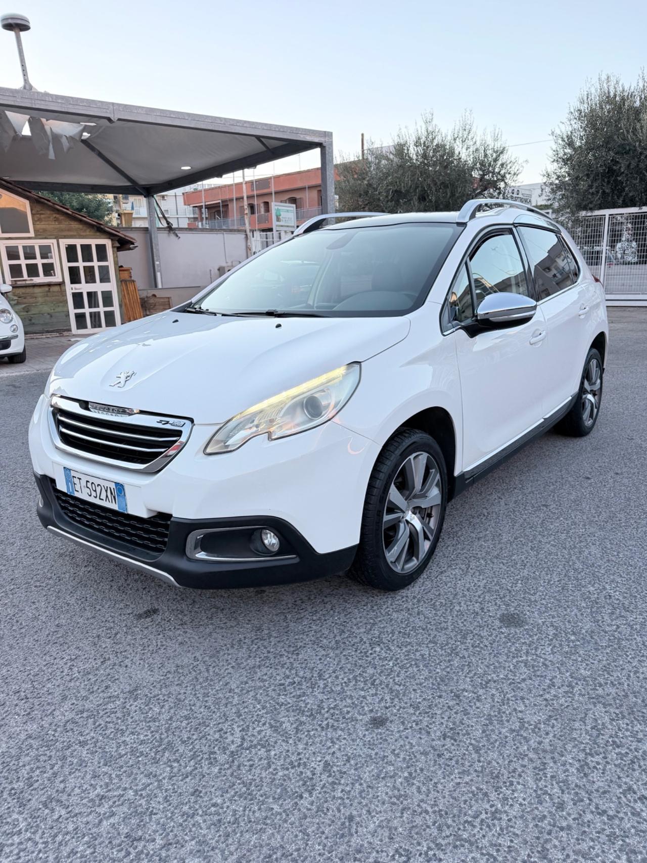 Peugeot 2008 1.6 e-HDi 92 CV Stop&Start Urban Cross