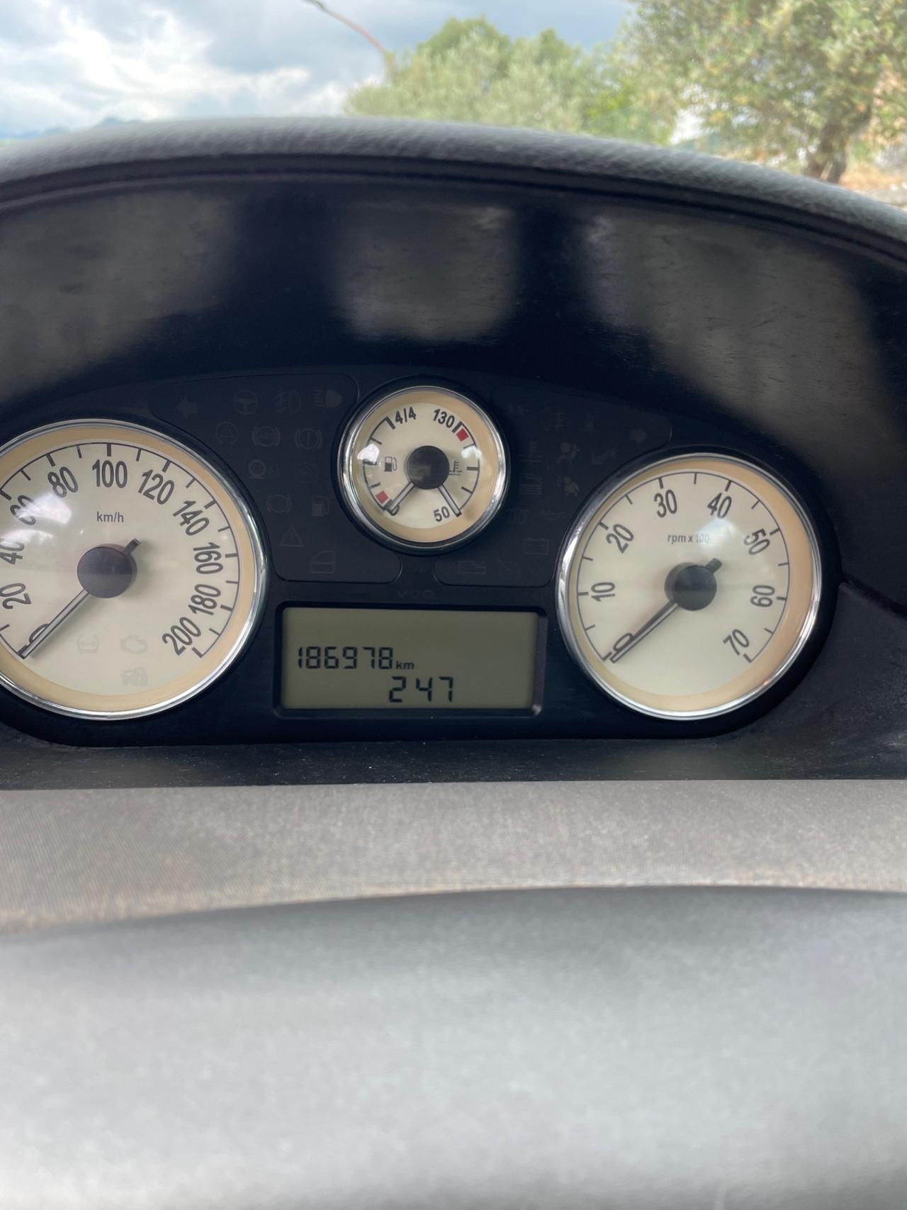 Lancia Ypsilon 1.2 Oro 100