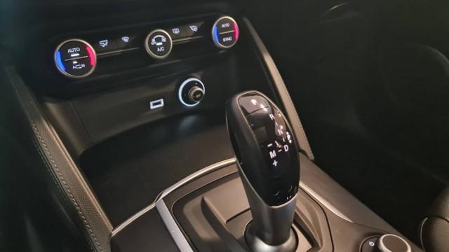 Alfa Romeo Stelvio 2.2 t Executive Q4 210cv *GARANZIA ALFA 24M*