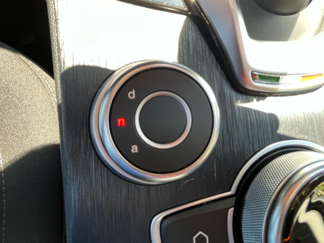 Alfa Romeo Stelvio 2.2 Turbodiesel 160 CV AT8 RWD Business