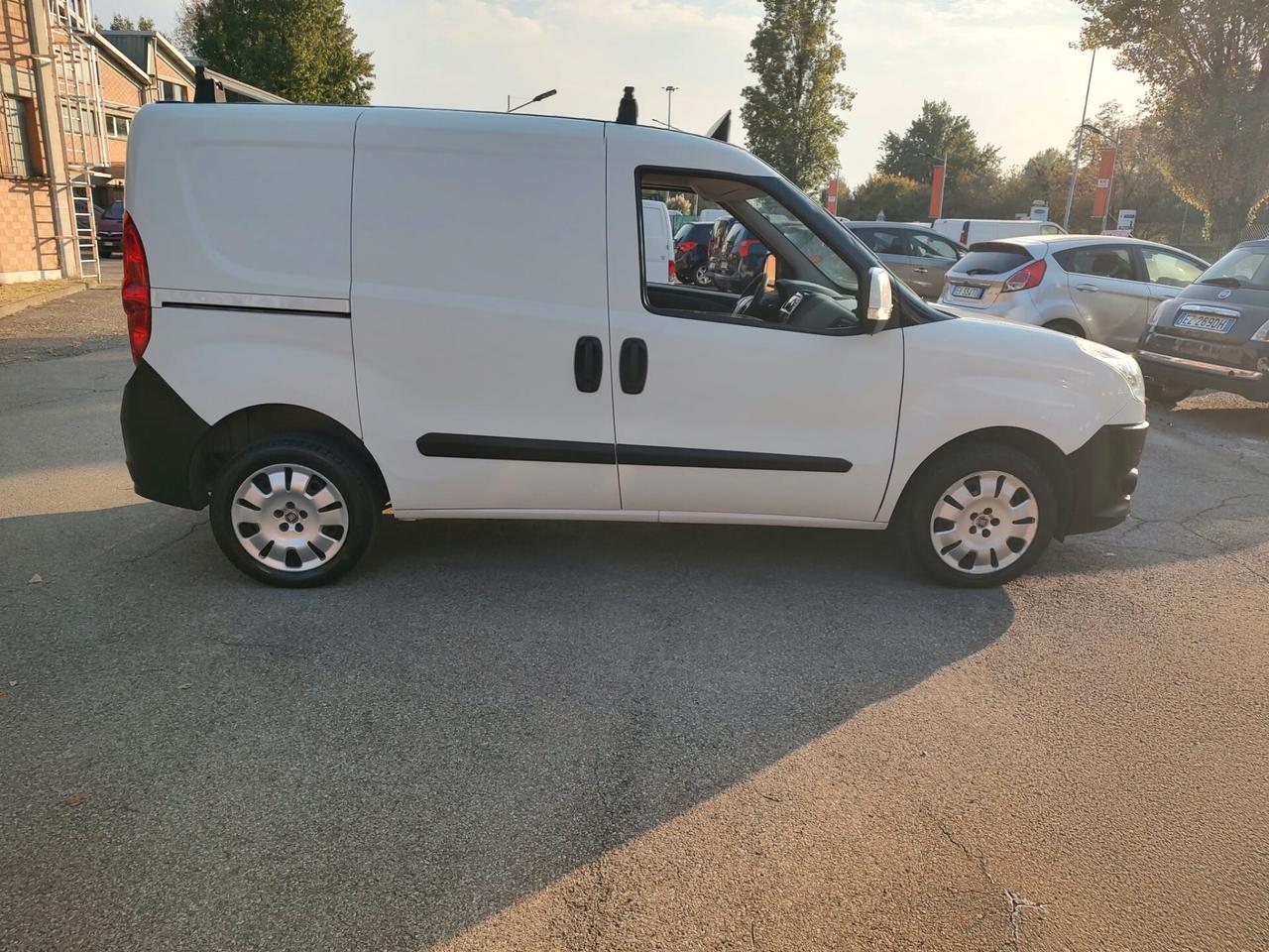 Fiat Doblo Doblò 1.4 T-Jet Natural Power PC-TN Cargo , BENZINA\METANO, OK NEOPATENTATI