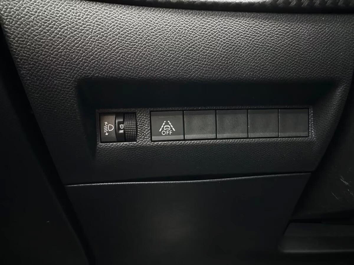 Peugeot 208 PureTech 100 Stop&Start 5 porte Allure