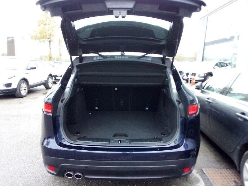 Jaguar F-Pace F-Pace 2.0 D 180 CV AWD aut. Pure