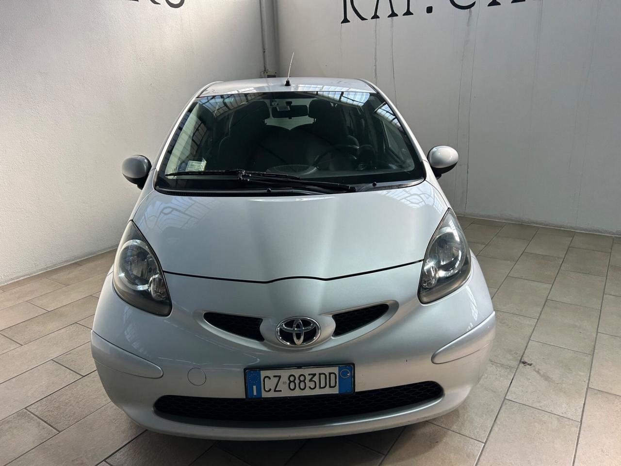 Toyota Aygo 1.0 12V VVT-i 5 porte
