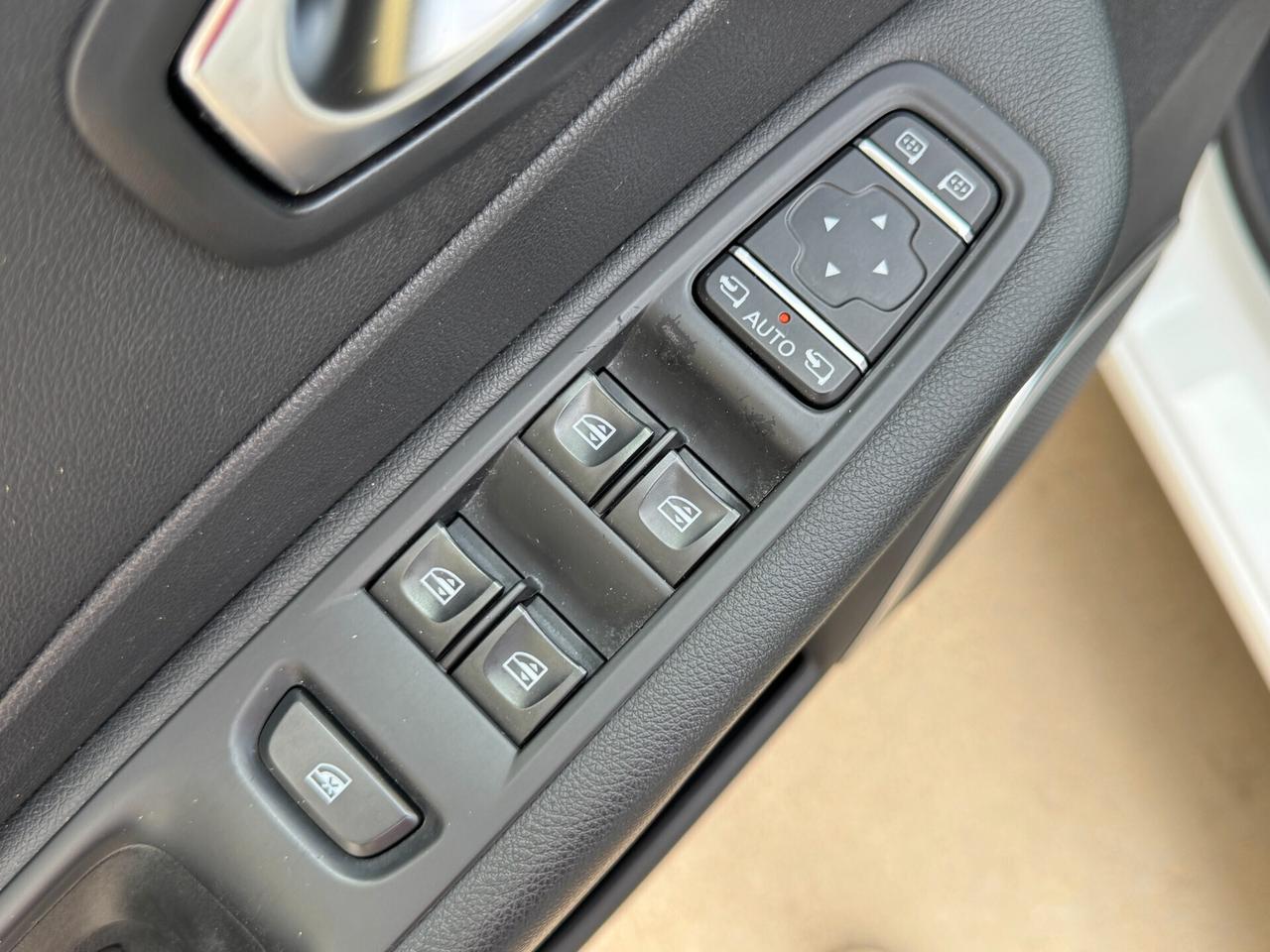 RENAULT CAPTUR 0.9 TCE SPORT EDITION 90 CV