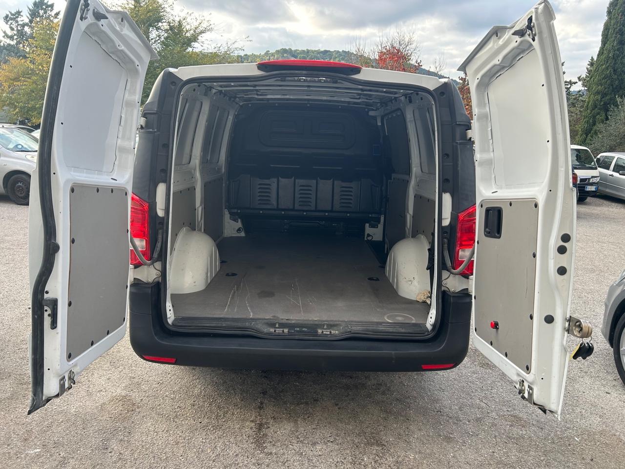 Mercedes-benz Vito 114 CDI Long 135000km 20202