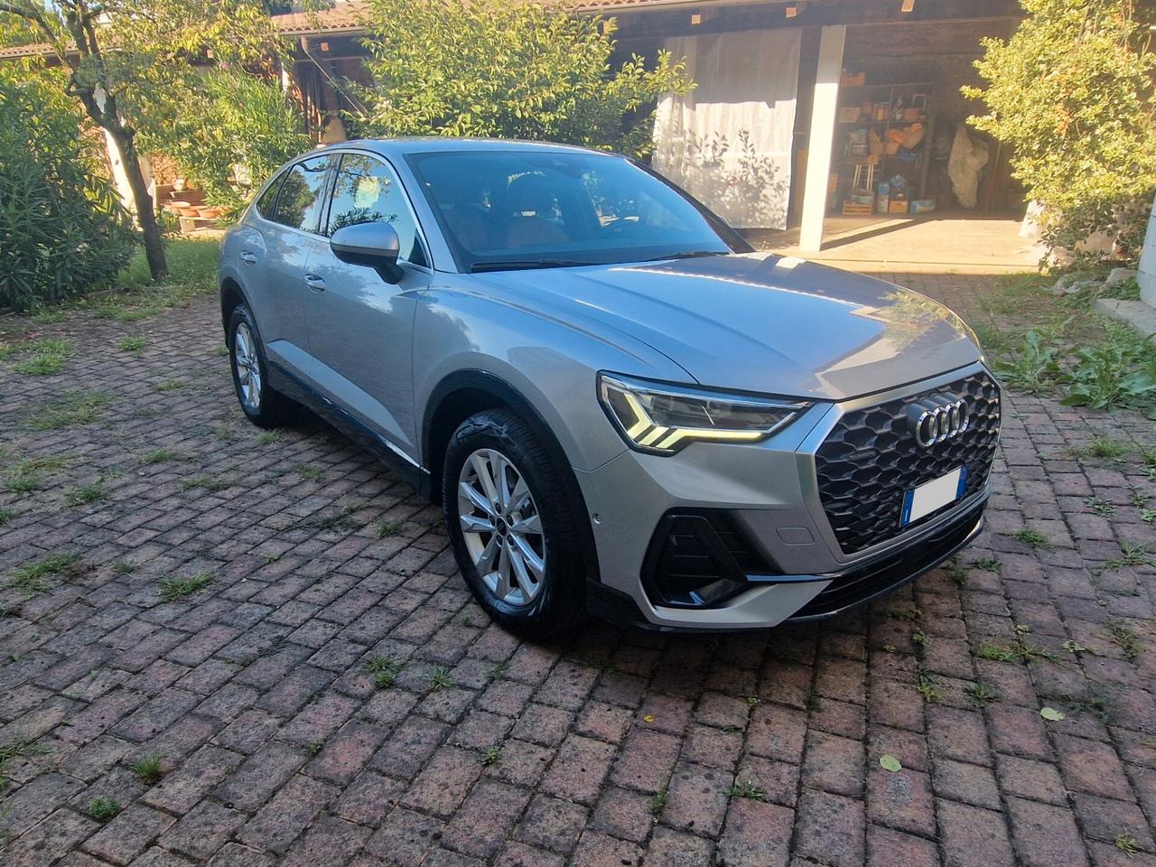Audi Q3 Quattro 2.0 200CV Trazione integrale, AUTOMATICA, S-tronic