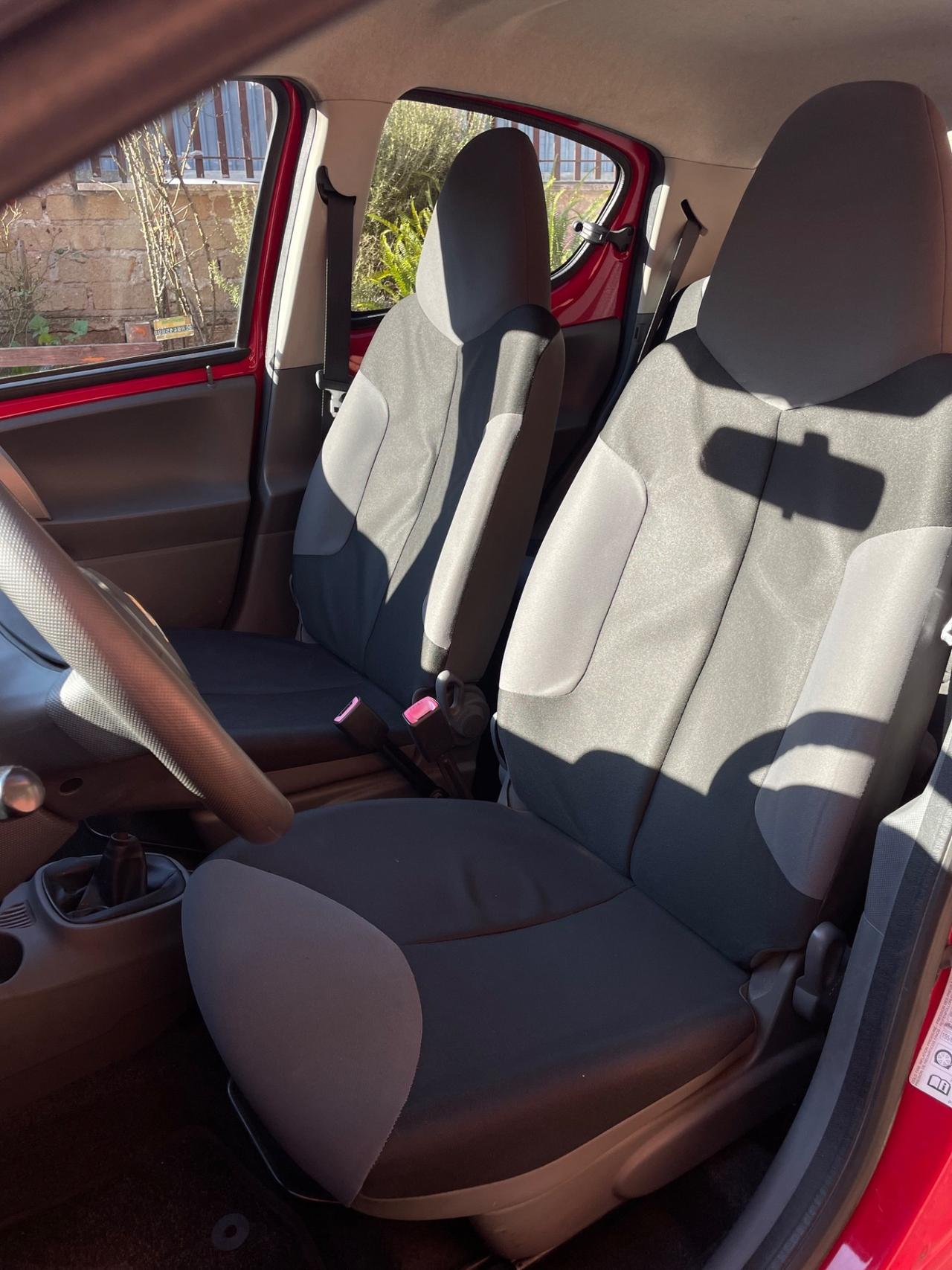 Citroen C1 1.0 5 porte airdream Pulp neopat