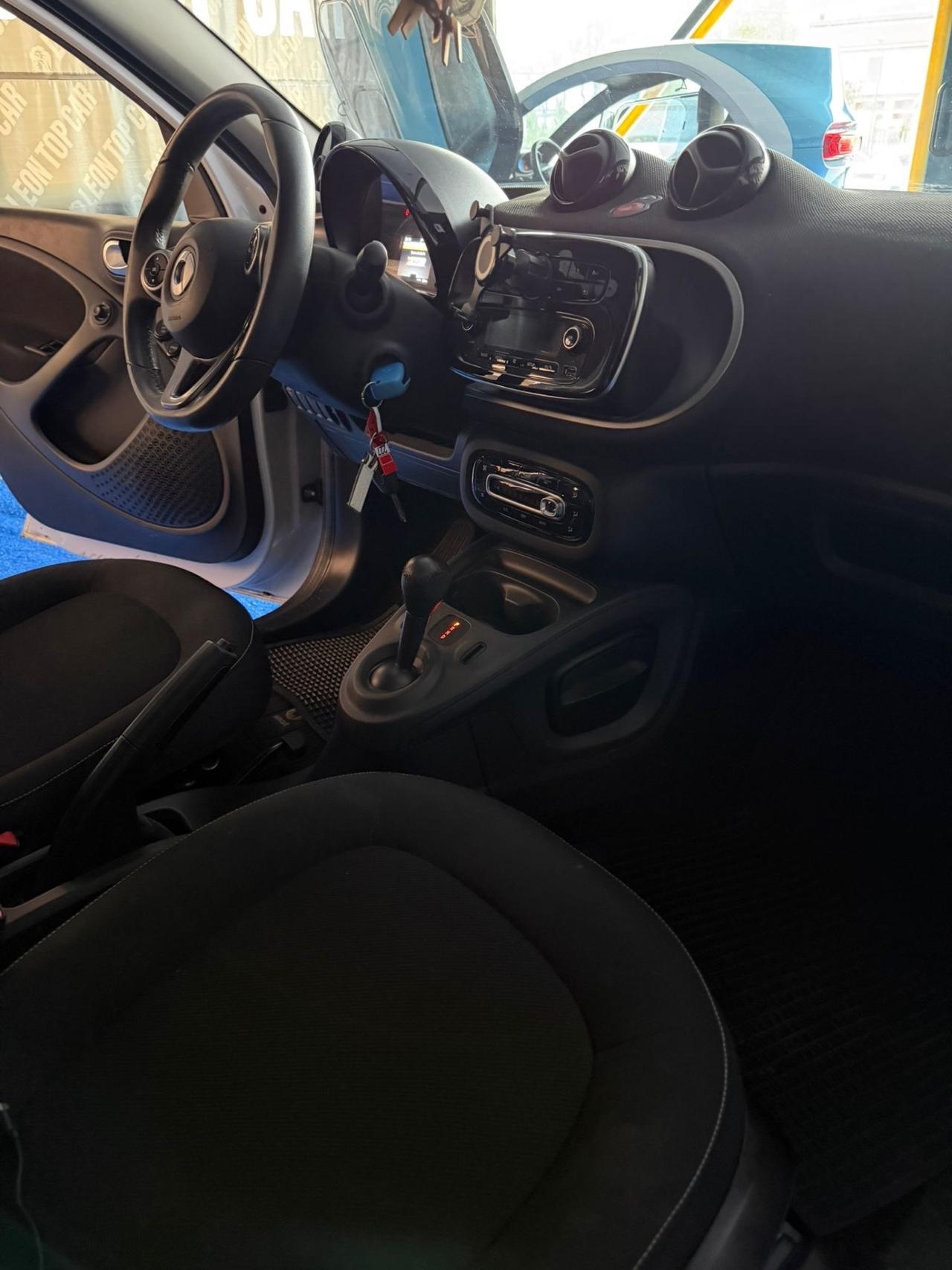 Smart ForFour EQ Prime automatica accetto permute e finanziamenti