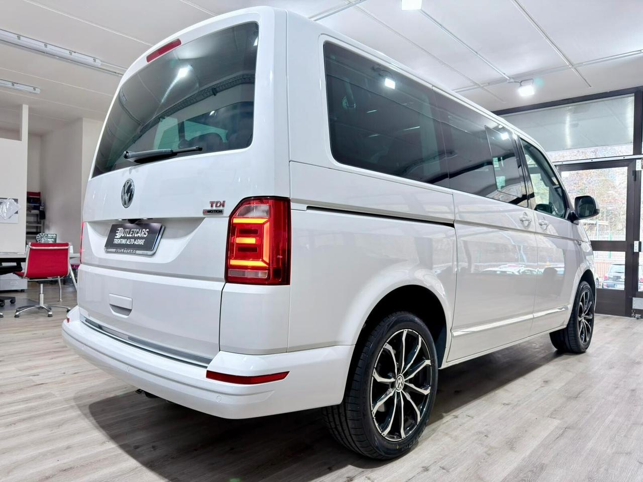 VW T6 CARAVELLE 2.0TDI 204cv DSG 4MOTION 9POSTI