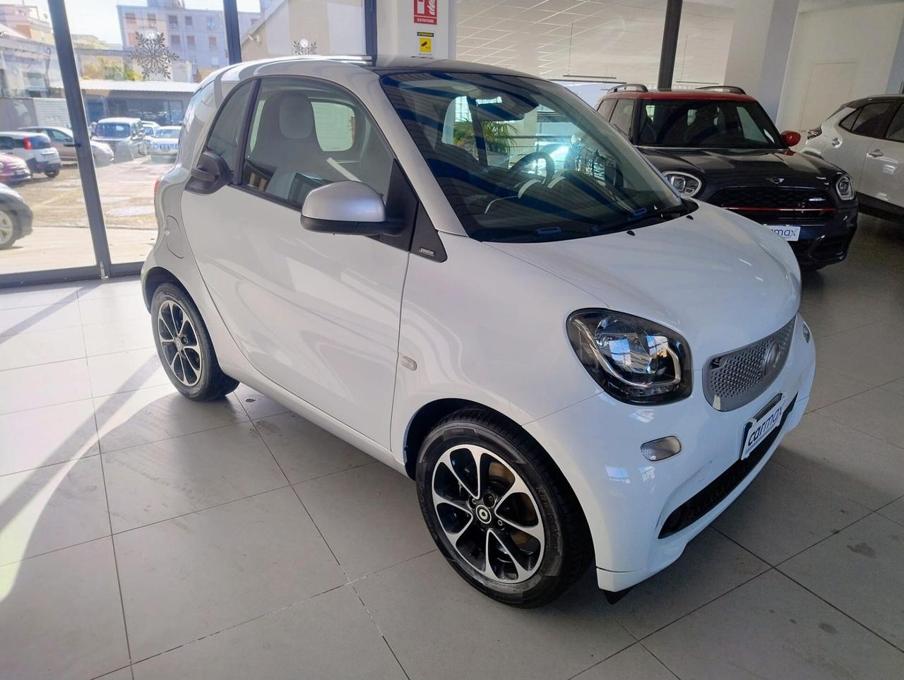 Smart ForTwo 1000 52 kW MHD coupé passion