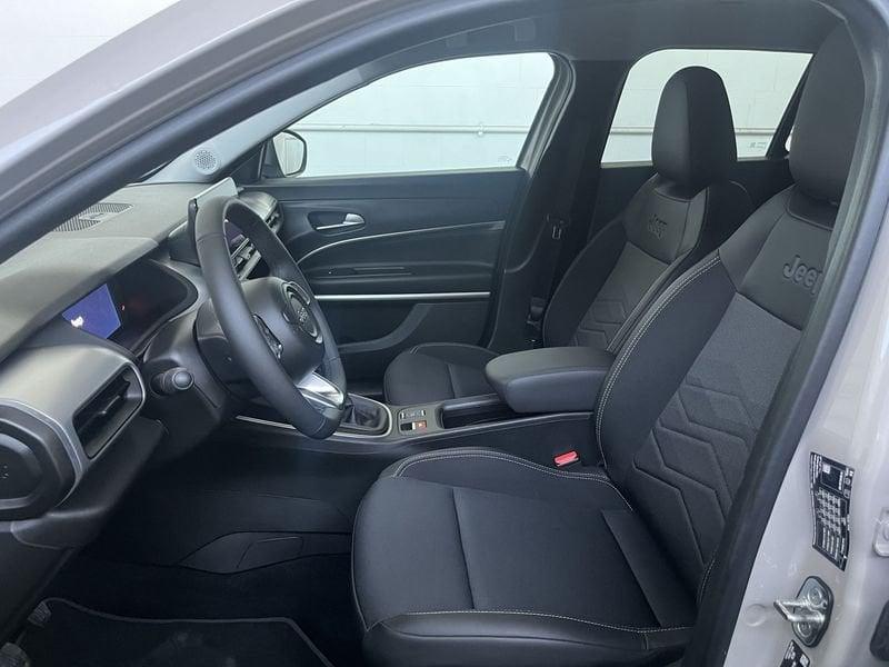 Jeep Avenger Avenger 1.2 turbo Summit 219,00 euro al mese