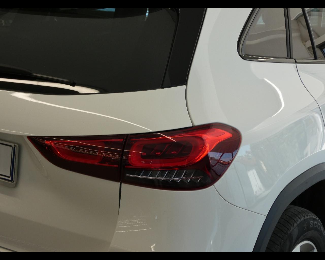 Mercedes-Benz GLA (H247) - GLA 200 d Automatic Sport